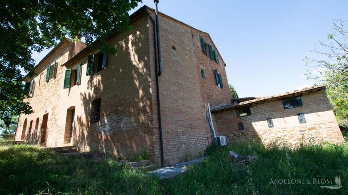 Image No.17-4 Bed Apartment for sale