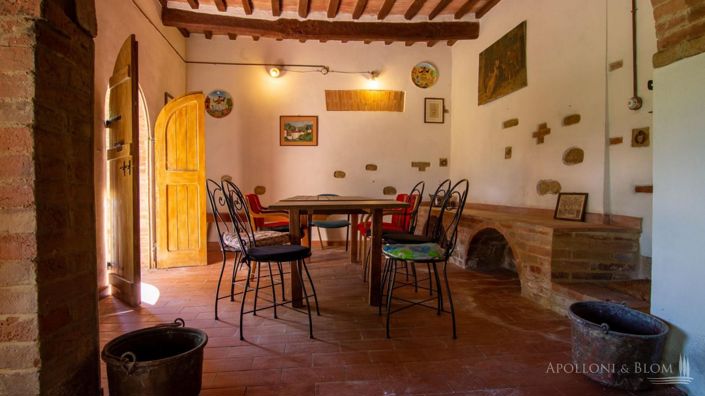 Image No.22-4 Bed Apartment for sale