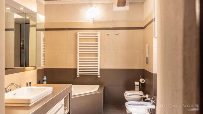 Image No.7-3 Bed Apartment for sale