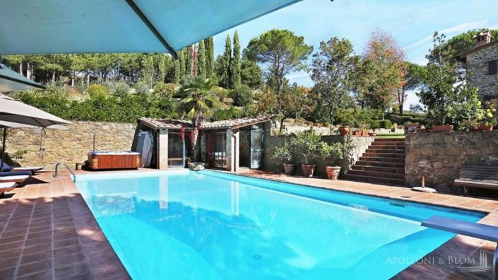 Image No.18-4 Bed Apartment for sale