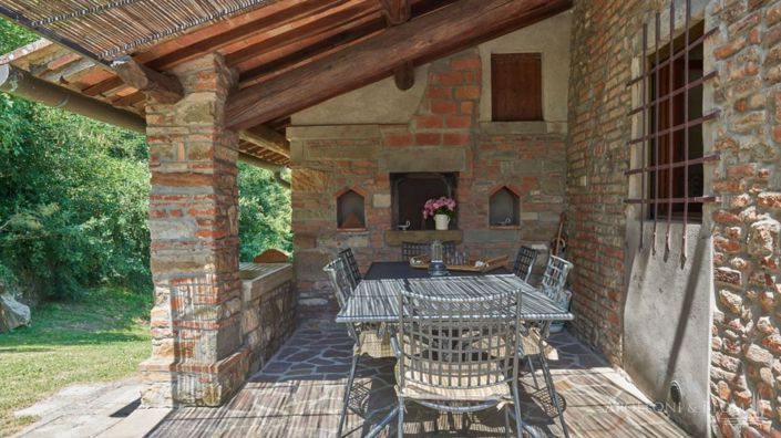 Image No.24-12 Bed Apartment for sale