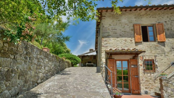 Image No.26-12 Bed Apartment for sale