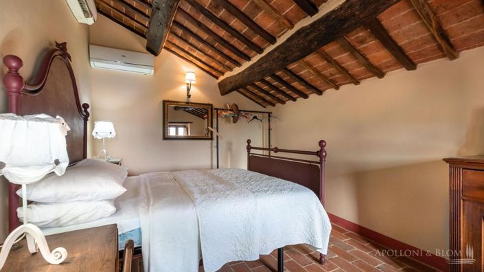 Image No.16-5 Bed Apartment for sale