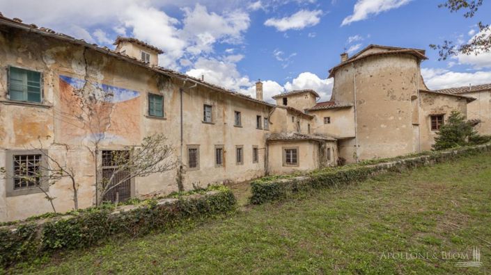 Image No.5-10 Bed Apartment for sale