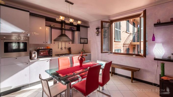 Image No.3-2 Bed Apartment for sale