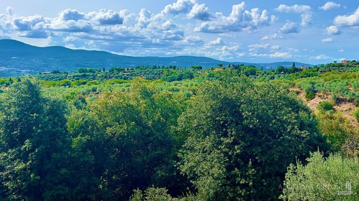 Image No.30-3 Bed Apartment for sale