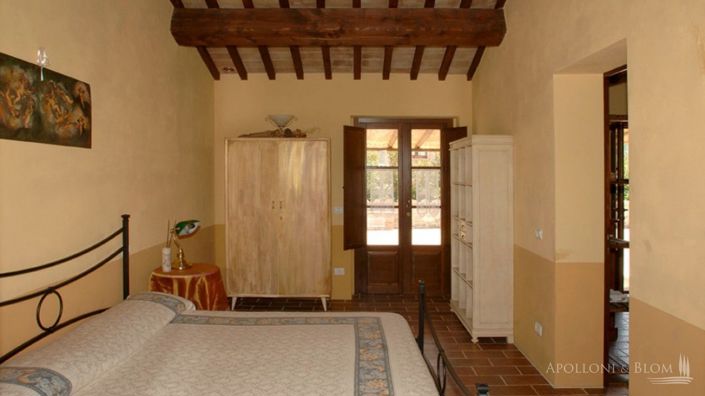 Image No.19-12 Bed Apartment for sale