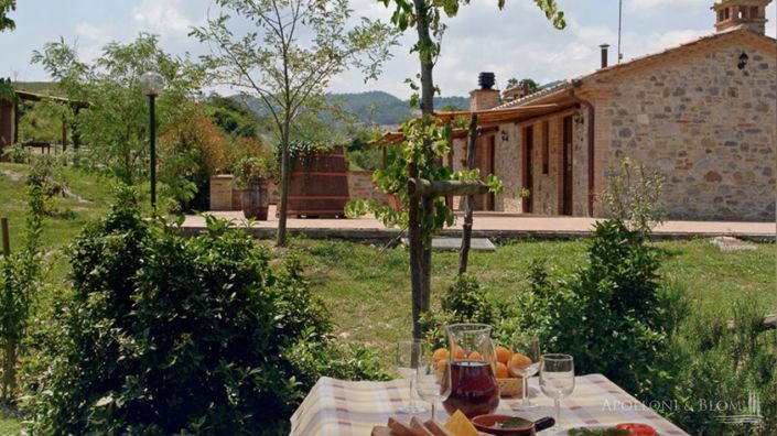 Image No.23-12 Bed Apartment for sale