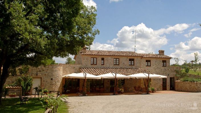 Image No.26-12 Bed Apartment for sale