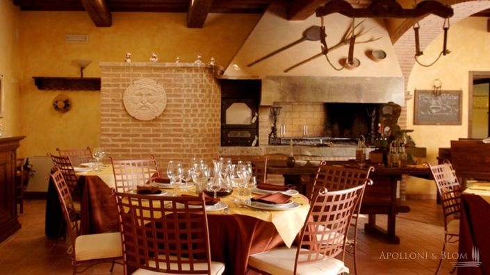 Image No.7-12 Bed Apartment for sale