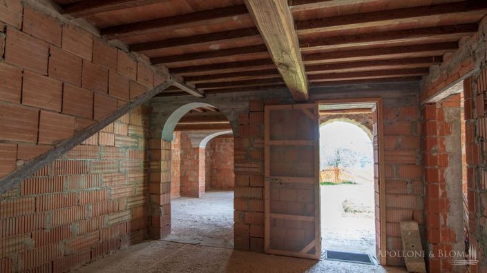 Image No.20-3 Bed Apartment for sale