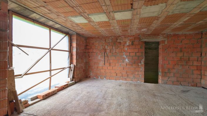 Image No.23-3 Bed Apartment for sale