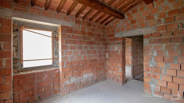 Image No.30-3 Bed Apartment for sale