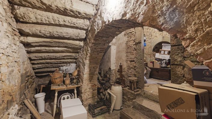 Image No.29-3 Bed Apartment for sale