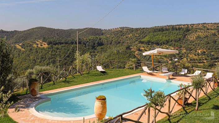 Image No.12-6 Bed Apartment for sale