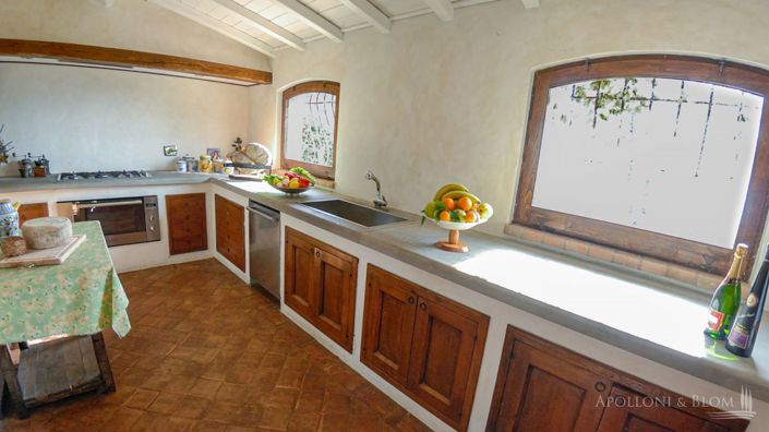 Image No.26-6 Bed Apartment for sale