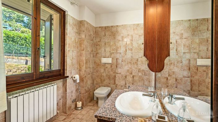 Image No.26-4 Bed Villa for sale