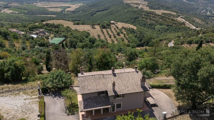 Image No.5-4 Bed Villa for sale