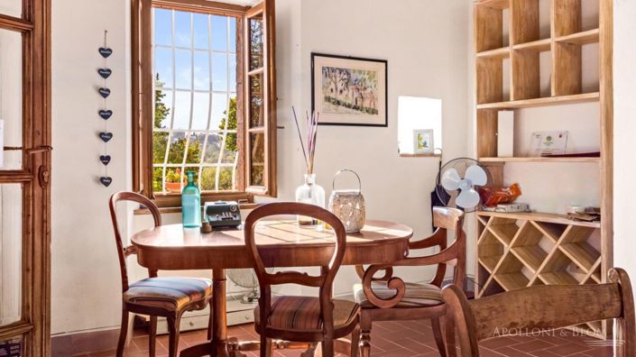 Image No.16-21 Bed Apartment for sale