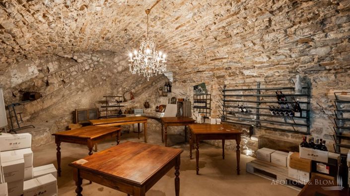 Image No.30-21 Bed Apartment for sale