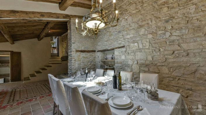 Image No.15-4 Bed Apartment for sale