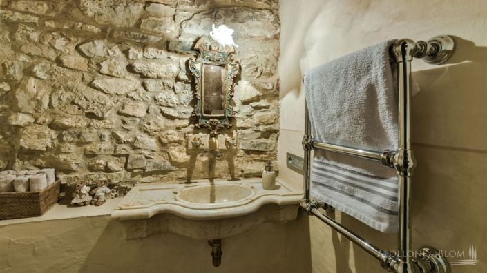 Image No.19-4 Bed Apartment for sale