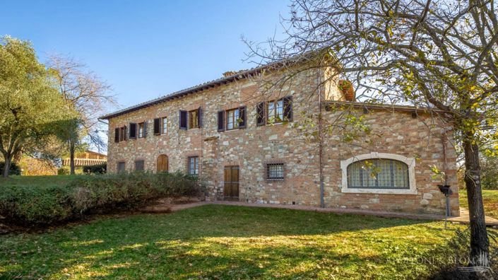 Image No.24-11 Bed Vineyard for sale