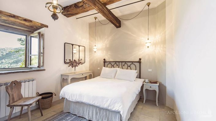 Image No.22-6 Bed Apartment for sale