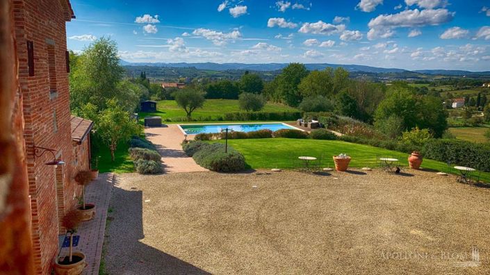 Image No.21-12 Bed Apartment for sale