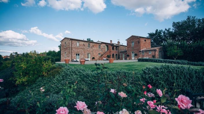 Image No.25-12 Bed Apartment for sale