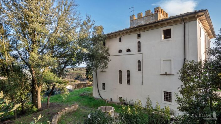 Image No.18-20 Bed Apartment for sale