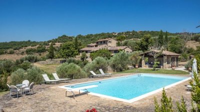 9 Bed Apartment for sale