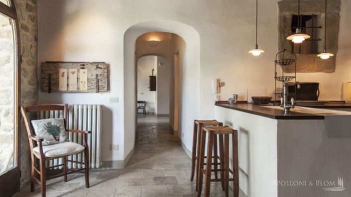 Image No.23-9 Bed Apartment for sale