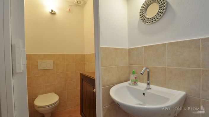 Image No.18-2 Bed Apartment for sale