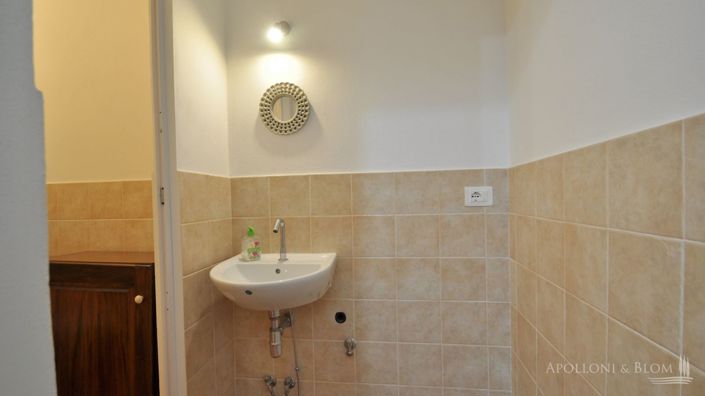 Image No.19-2 Bed Apartment for sale