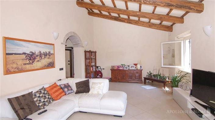 Image No.17-6 Bed Apartment for sale