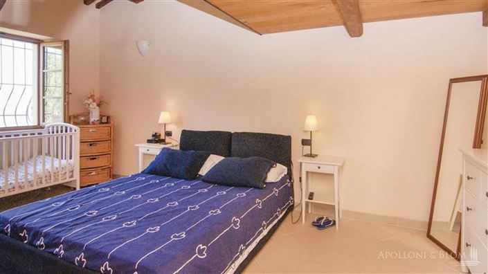 Image No.28-6 Bed Apartment for sale