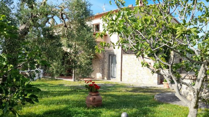 Image No.8-6 Bed Apartment for sale