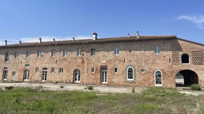 26 Bed Apartment for sale