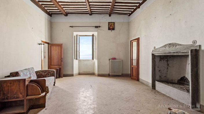 Image No.19-5 Bed Country House for sale