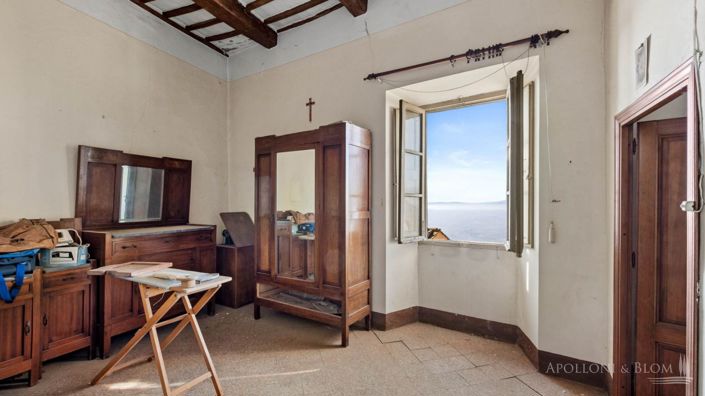 Image No.20-5 Bed Country House for sale