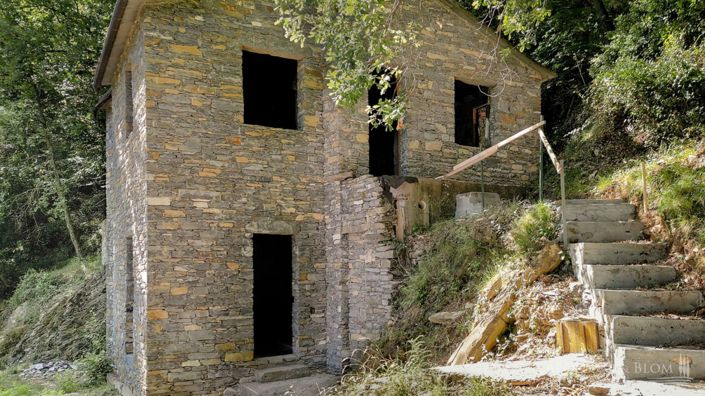 Image No.8-2 Bed Country House for sale