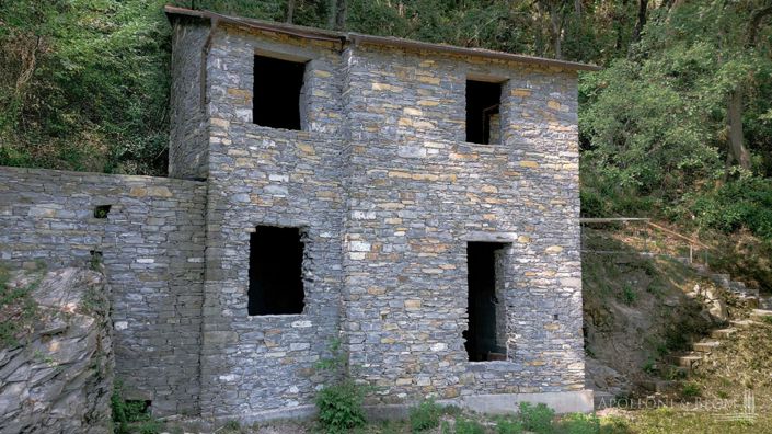 Image No.9-2 Bed Country House for sale