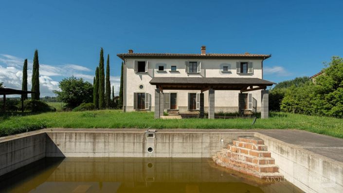 Image No.14-6 Bed Apartment for sale