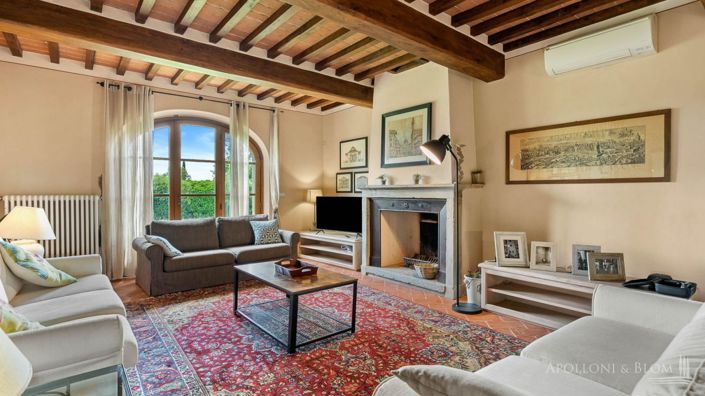 Image No.15-4 Bed Apartment for sale