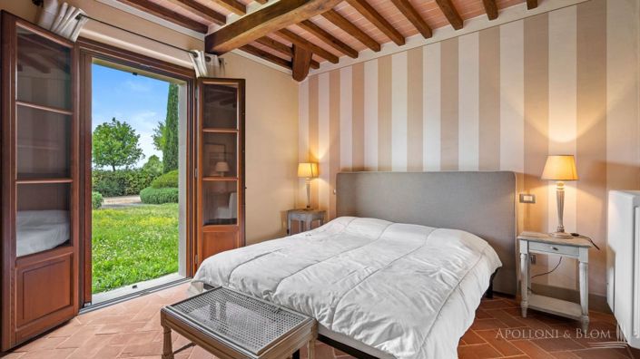 Image No.21-4 Bed Apartment for sale