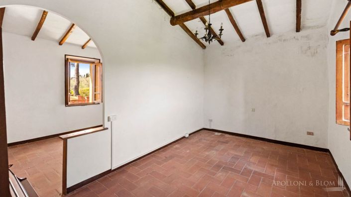 Image No.21-2 Bed Apartment for sale