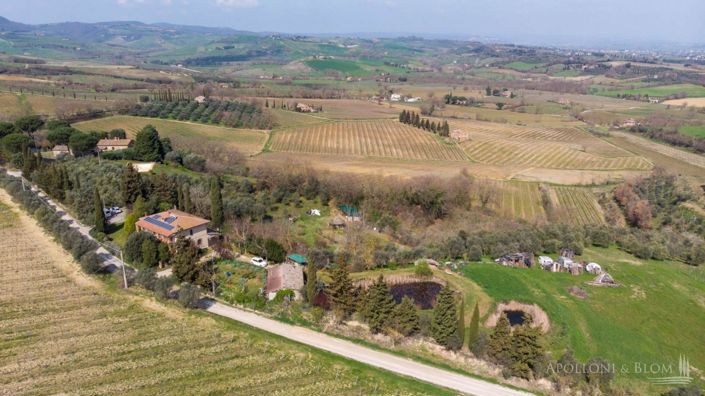 Image No.15-7 Bed Apartment for sale