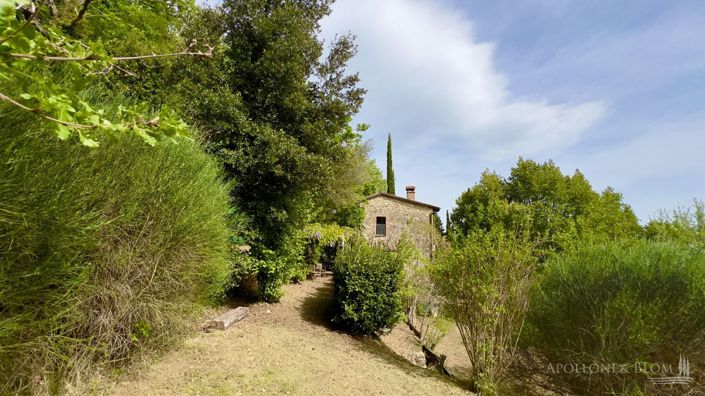 Image No.12-2 Bed Apartment for sale