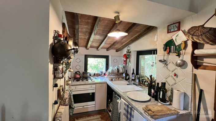 Image No.24-2 Bed Apartment for sale